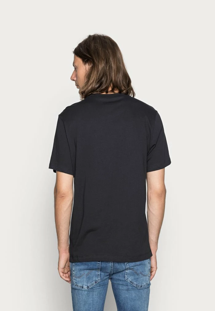 Nike Sportswear CLUB TEE - Basic T-shirt - Black/white - Image 3