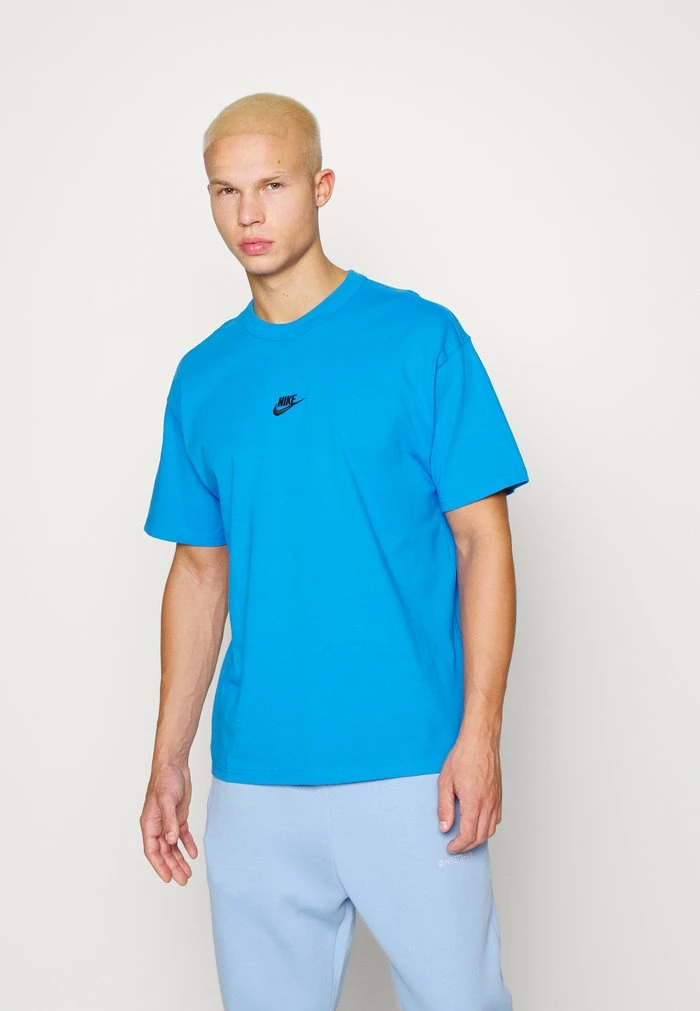 Nike Sportswear SUST TEE - Basic T-shirt - Light Photo Blue/black - Image 4