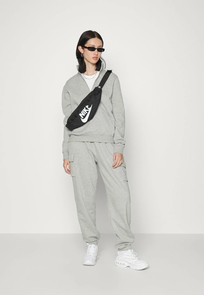 Nike Sportswear CLUB PANT CARGO - Tracksuit Bottoms - Grey Heather - Image 2