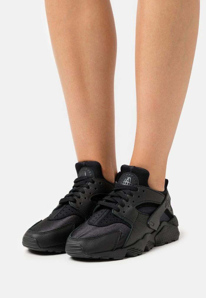 Nike Sportswear AIR HUARACHE - Trainers - Black/anthracite