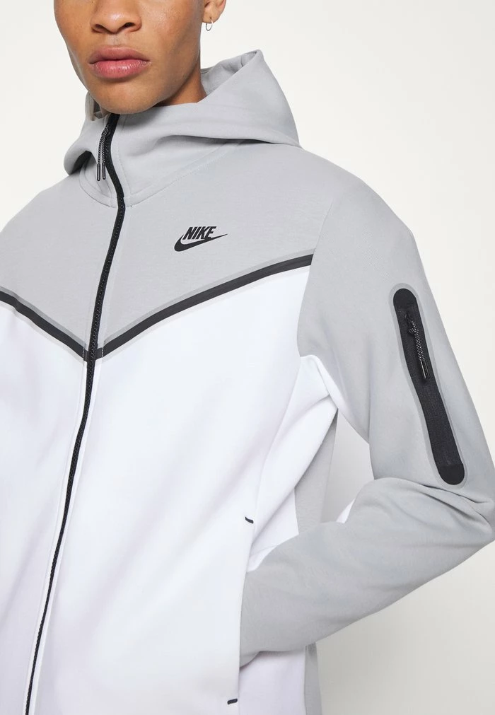 Nike Sportswear M NSW TCH FLC S FZ WR - Zip-up Sweatshirt - Particle Grey/white/black - Image 8