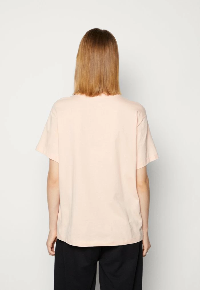 Nike Sportswear TEE - Basic T-shirt - Arctic Orange/sail - Image 3