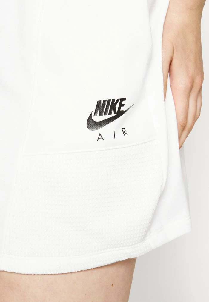 Nike Sportswear AIR PLUS - Shorts - White/black - Image 5