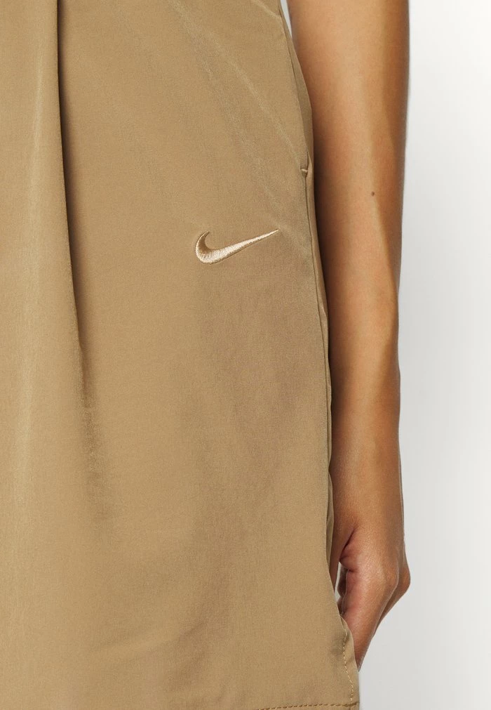 Nike Sportswear Shorts - Dark Driftwood/hemp - Image 7